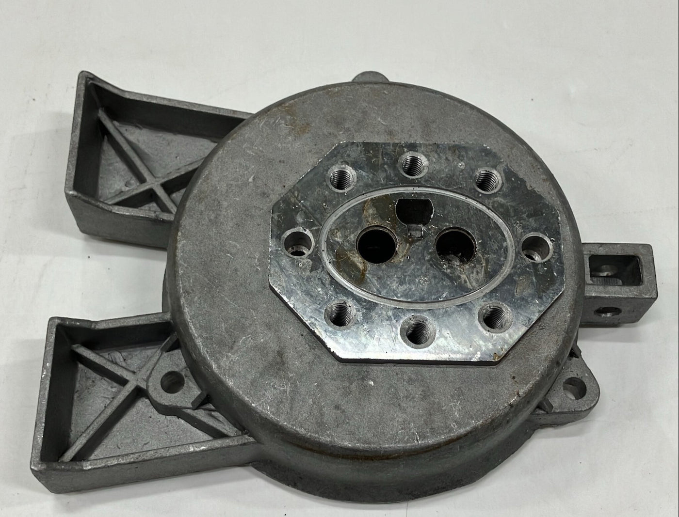 FRONTDÆKSEL TIL MOTOR F/18776 - DEL 54