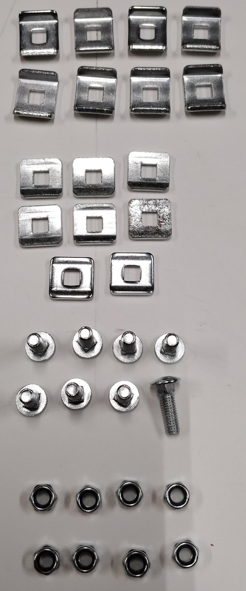 COMPLETE SCREW SET F/18721